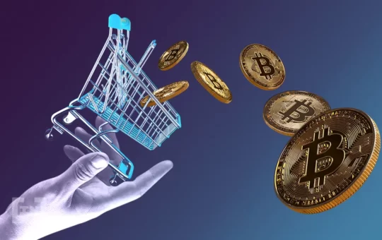 Bitcoin (BTC) Resumes Consolidation Above and Below $30,000