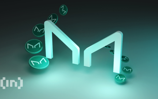 MakerDAO (MKR) Votes on $1.6B USDC Coinbase Deposit Amid Centralization Concerns