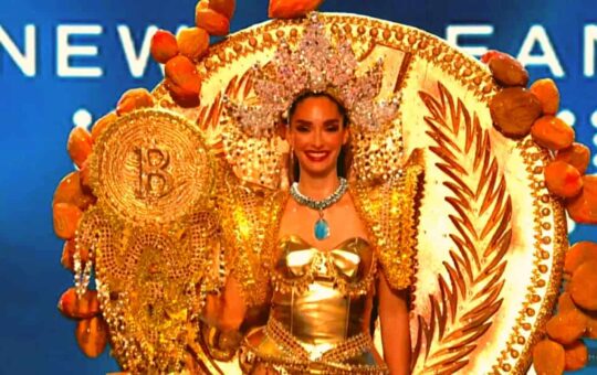 El Salvador’s Alejandra Guajardo Walks Miss Universe Stage in Glowing Bitcoin Suit