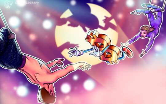 Bitcoin clings to $22K as US dollar strength rises to December levels — What’s next?