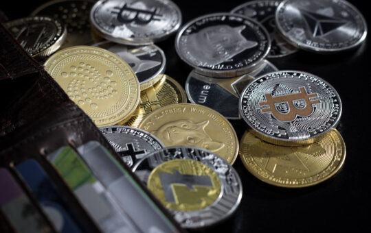 silvergate stock crash 50% on thursday