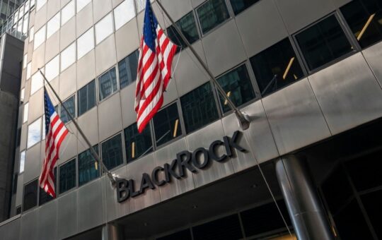 Blackrock to Launch Bitcoin ETP in Europe as Institutions Dive Into Crypto