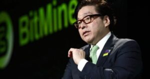 Tom Lee defends BitMine’s $6B in unrealized ETH losses as a feature not a flaw