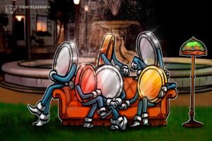 Altcoin Social Media Interest Hits 12-Month Low: Santiment